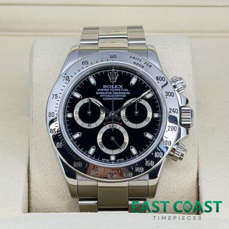 Face Shot Pre-Owned Rolex Daytona 116520