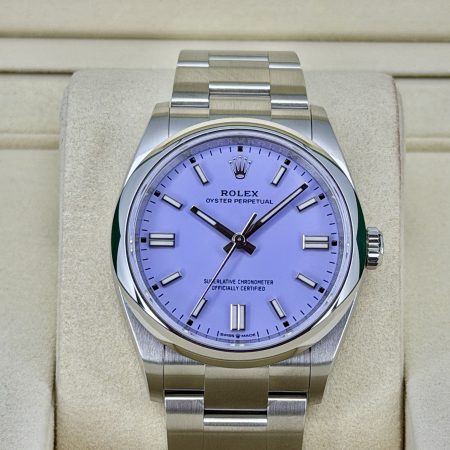 Front Face pre-owned Rolex Oyster Perpetual 126000