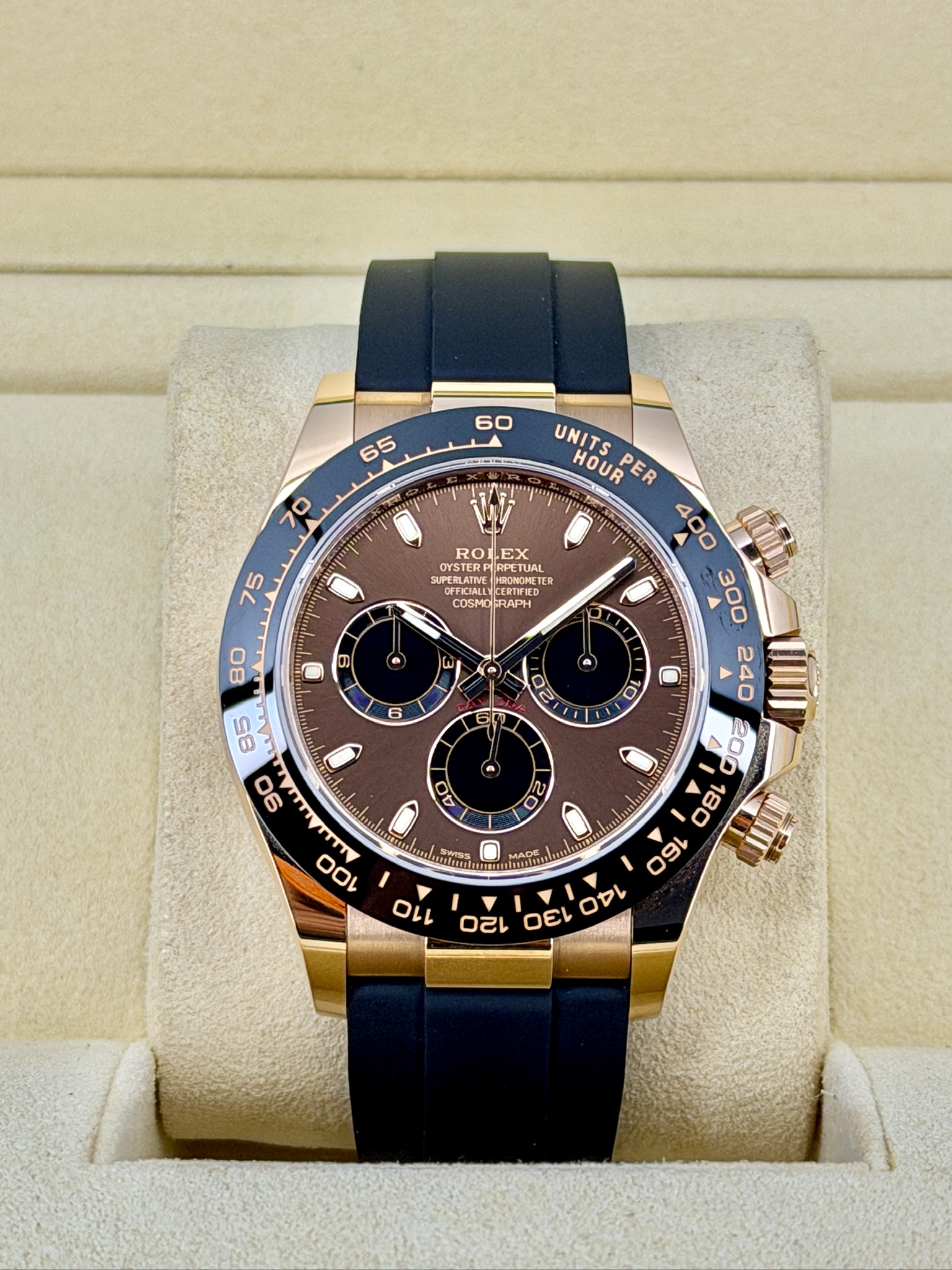 116515 Chocolate Box and Papers