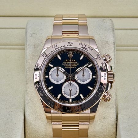Front Face Pre-Owned Rolex Daytona 126505