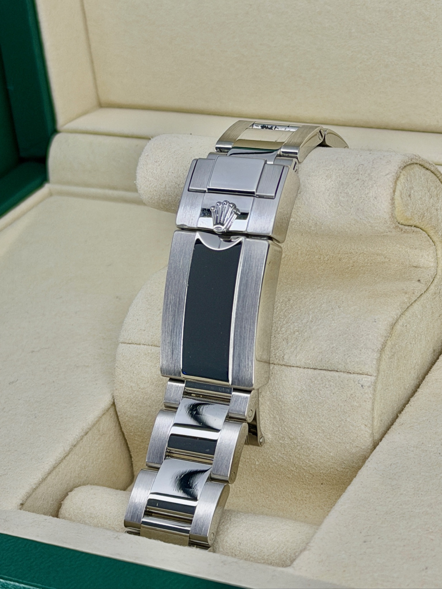 Bracelet Pre-Owned Rolex GMT-Master 2 126710BLNR