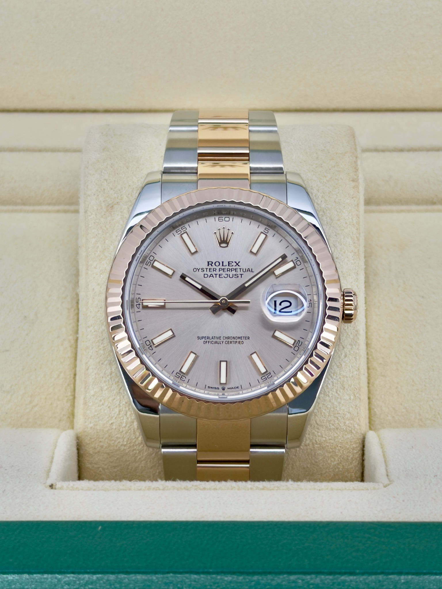 126331 Sundust Box and Papers