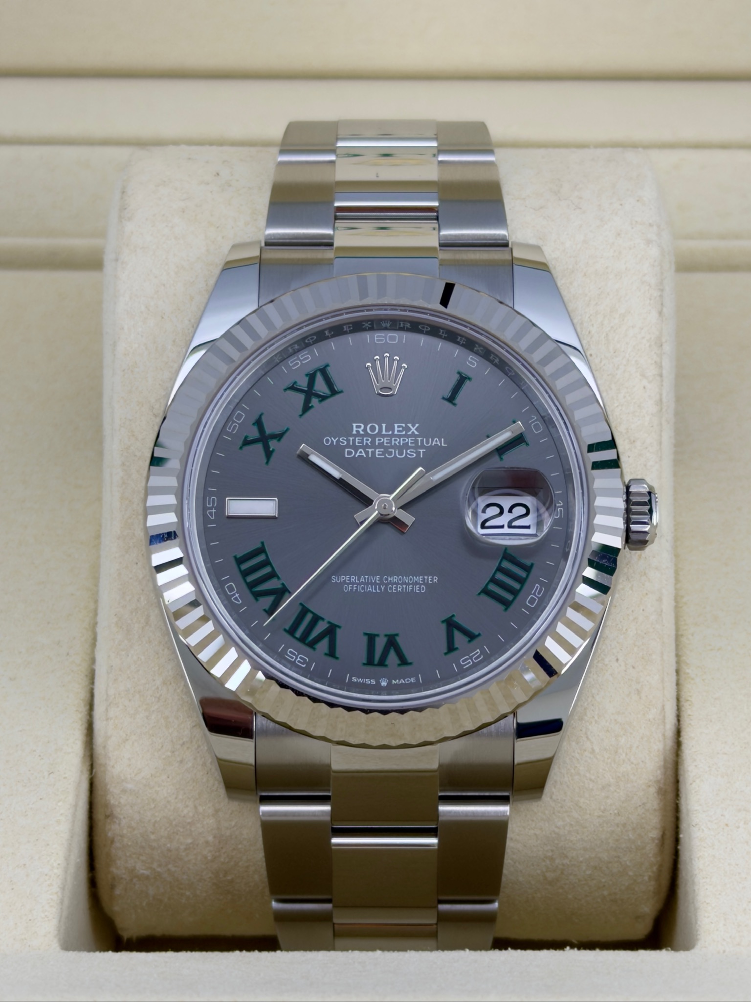 Front Face Pre-Owned Rolex Datejust Wimbledon 126334 Box and Papers